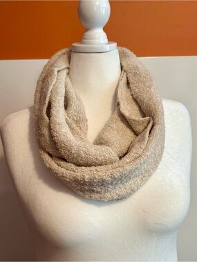Pure Jill J. Jill Cream Bouclé Infinity Scarf | Wool Blend